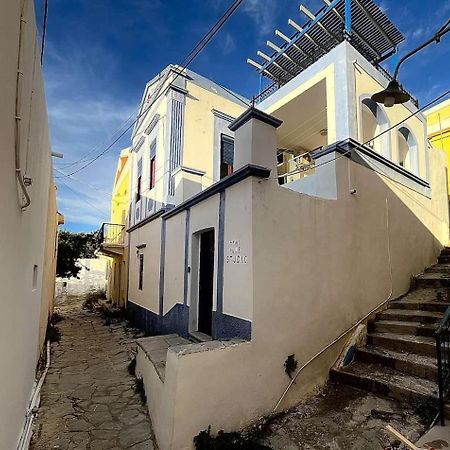 Symi Blue Studio エクステリア 写真