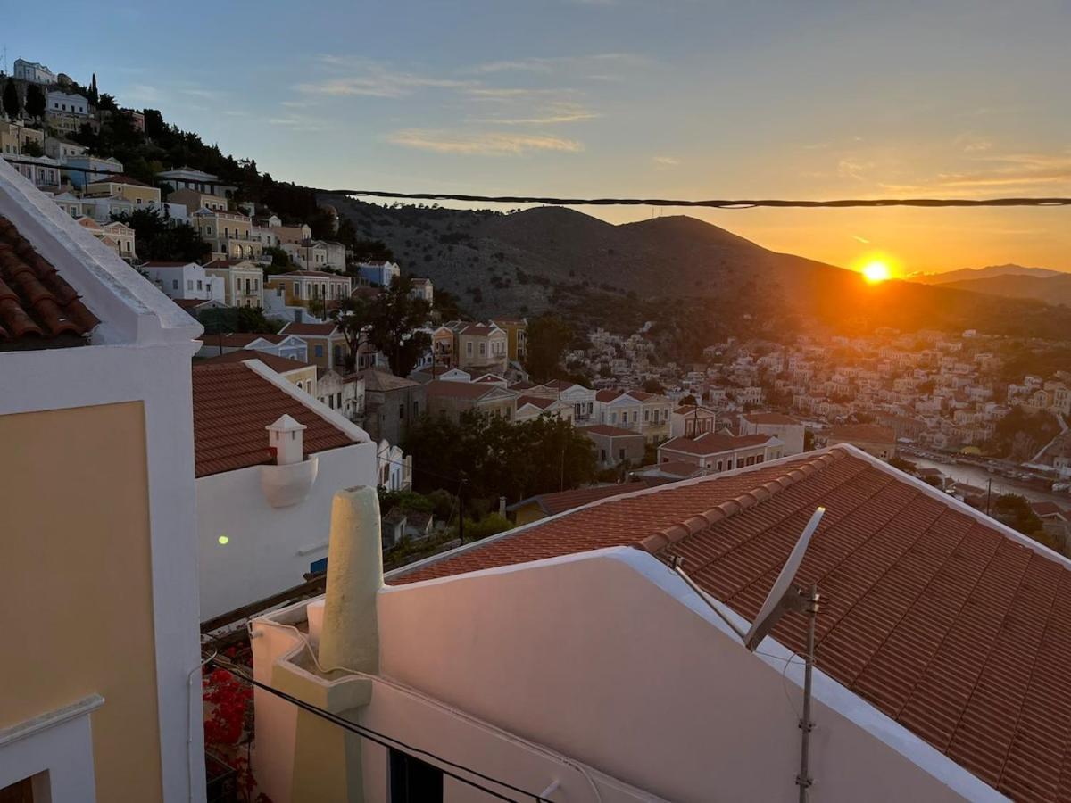 Symi Blue Studio エクステリア 写真
